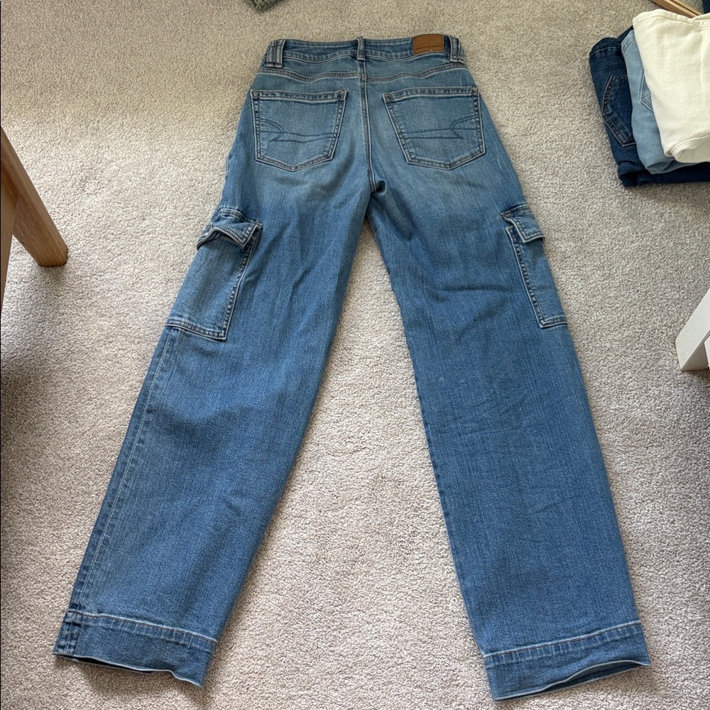 American Eagle Cargo Jeans - Picture 6 of 6